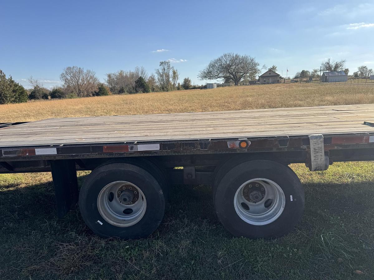 Used 2007 STARGATE Flatdeck Trailer