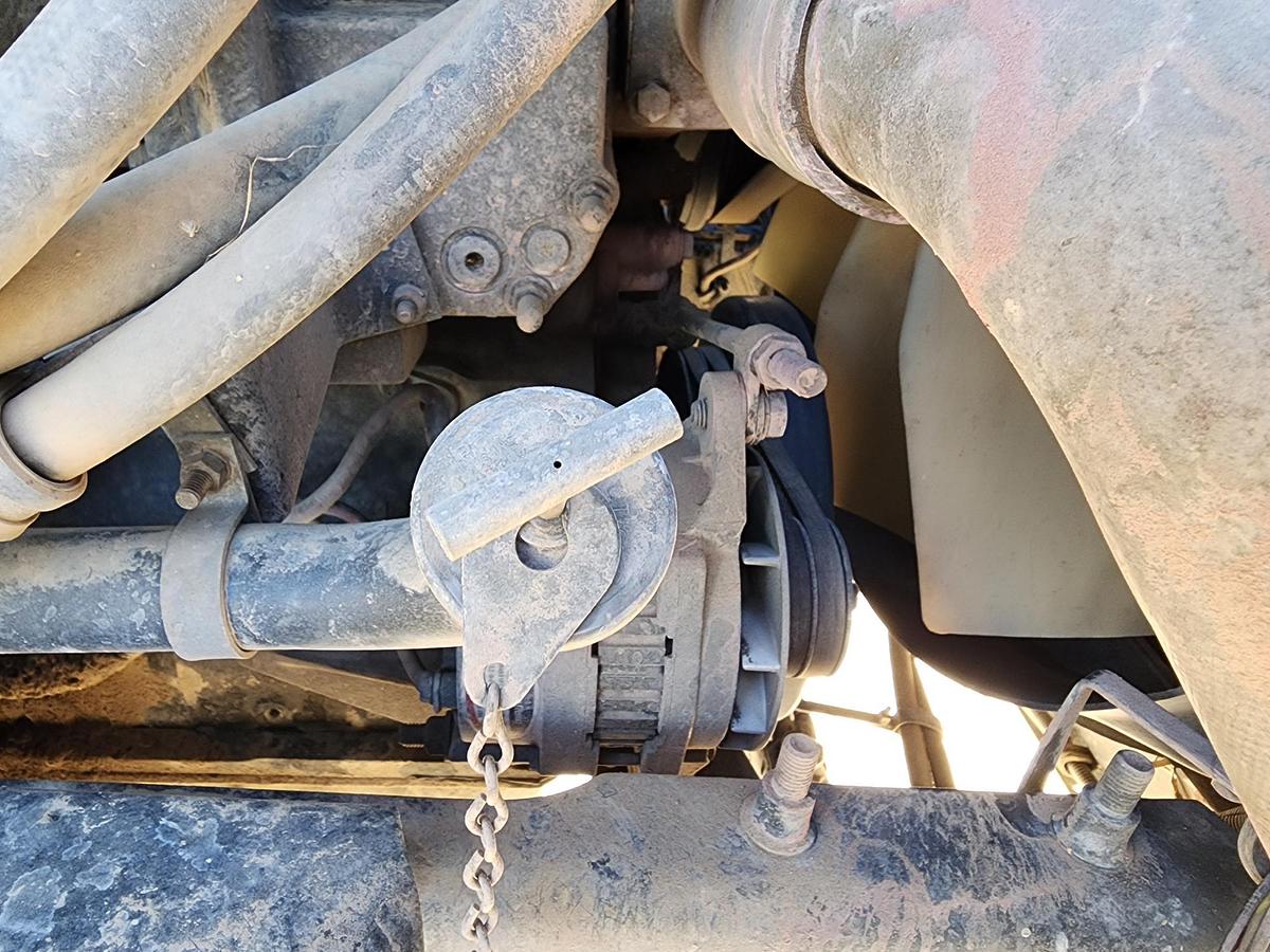 Used 1998 INTERNATIONAL 9100 6x4 Day Cab