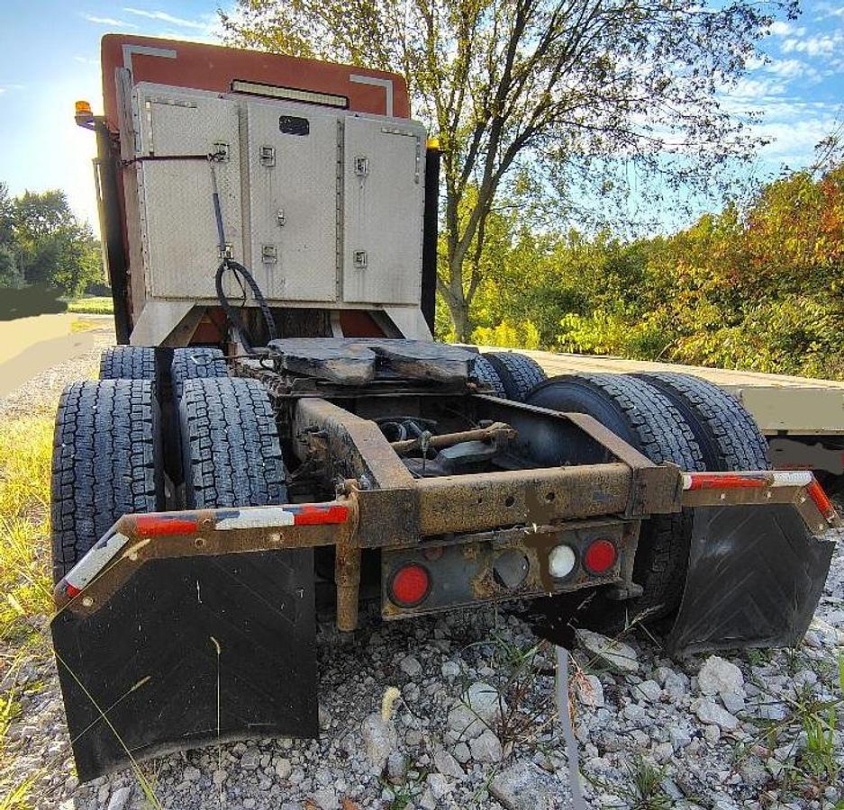 Used 1998 INTERNATIONAL 9300