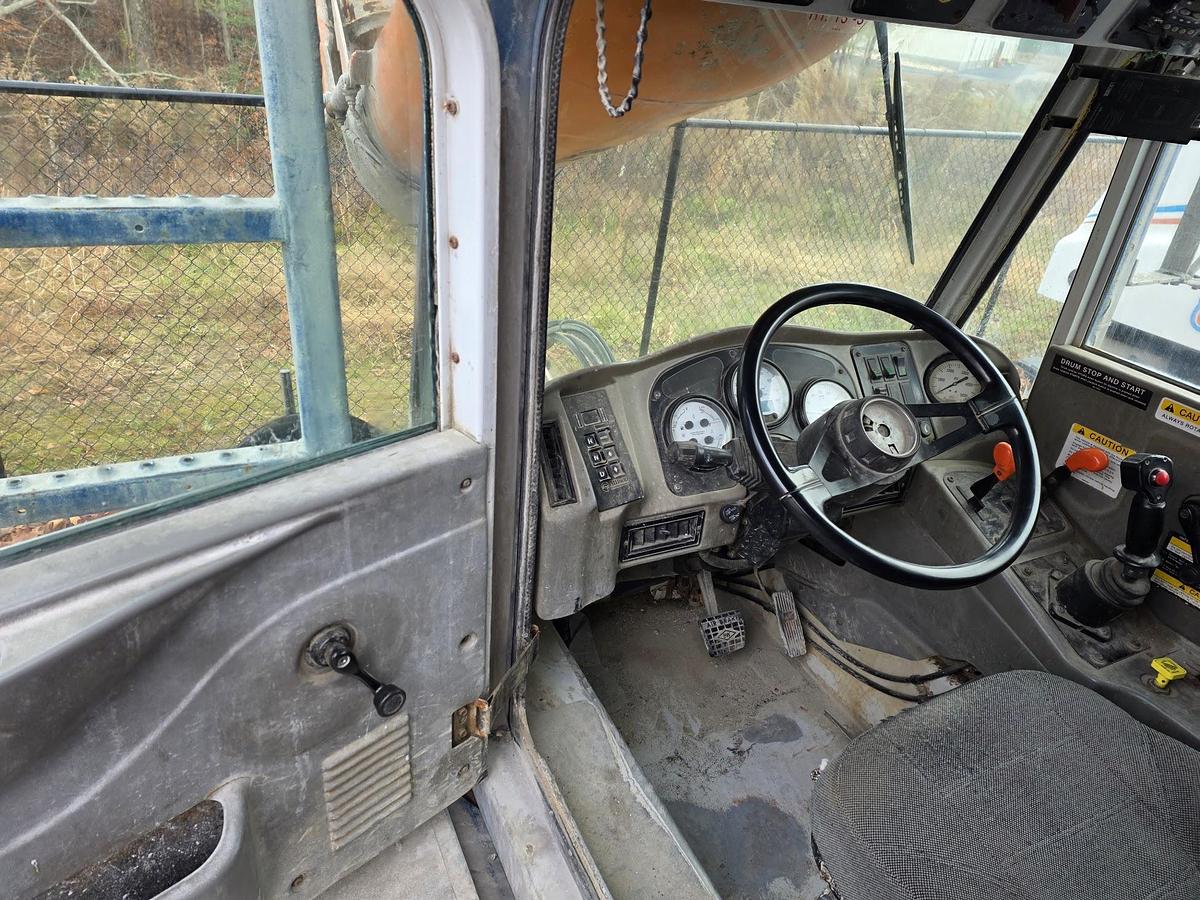 Used 2008 OSHKOSH Front Discharge