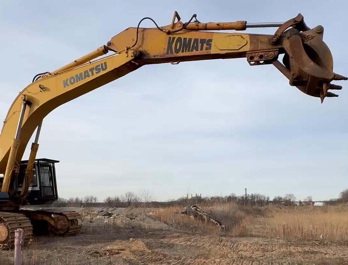 Used KOMATSU DRESSER PC650LC-5