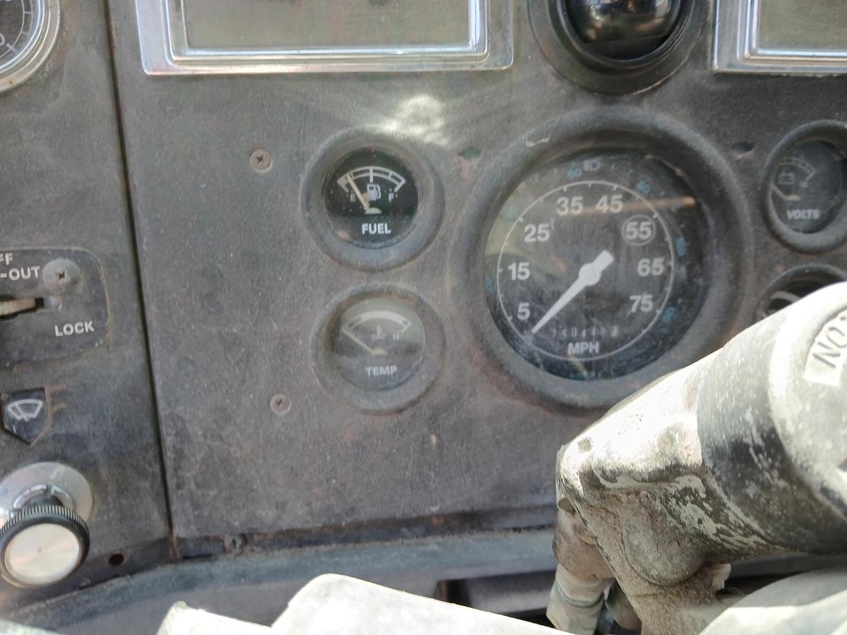 Used 1991 FORD L8000