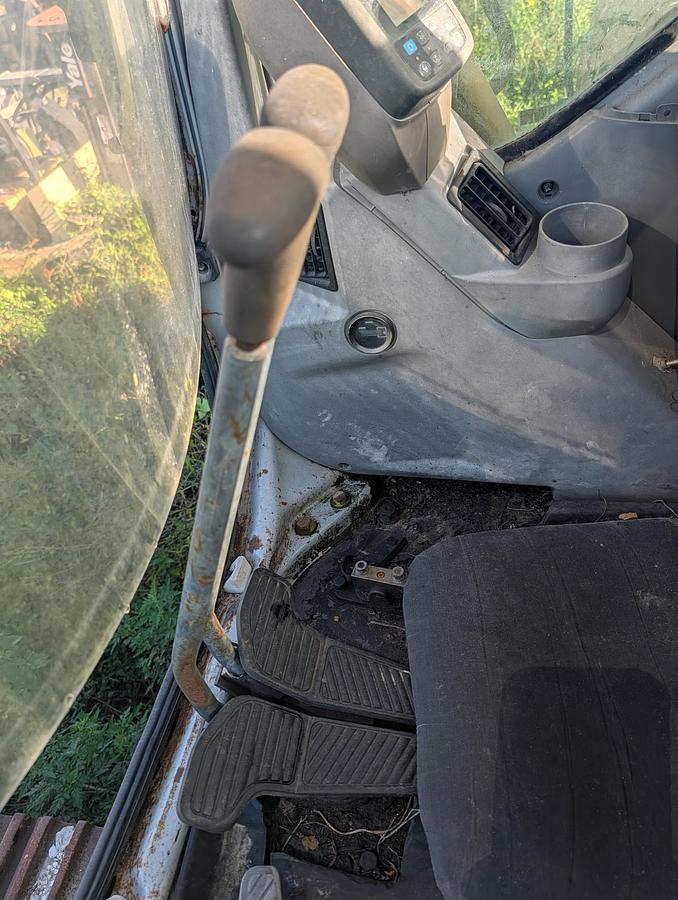 Used 2006 KOBELCO SK330 LC