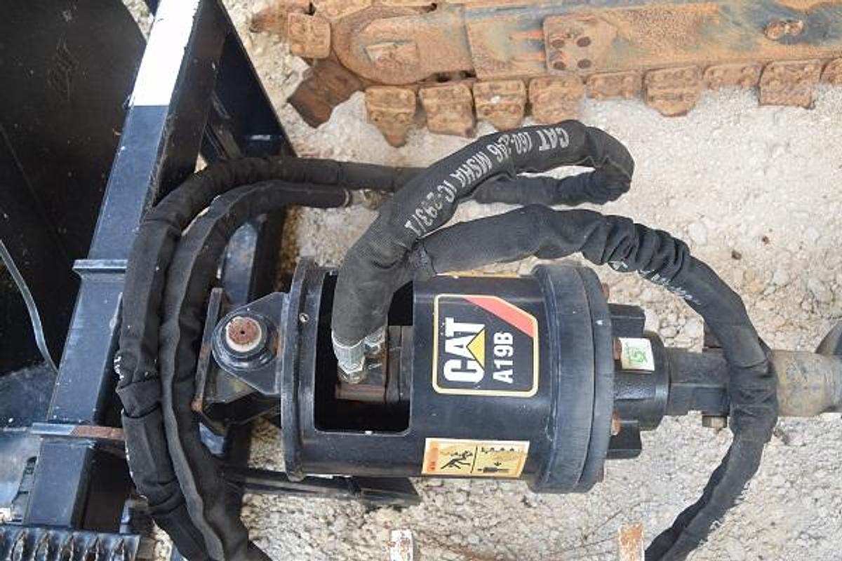 Used 2019 CATERPILLAR A198 Auger Skid steer applications