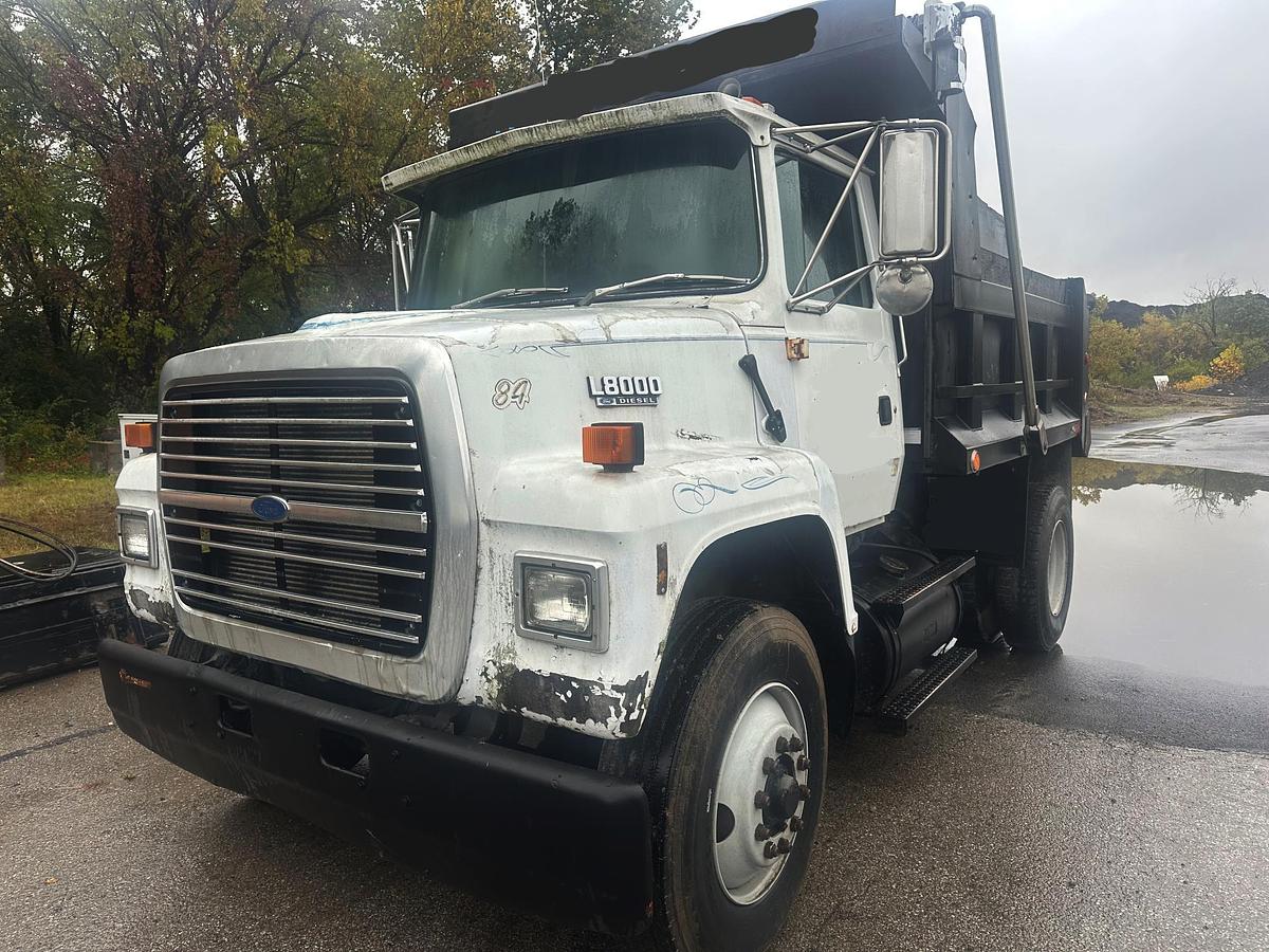 Used 1994 FORD L8000