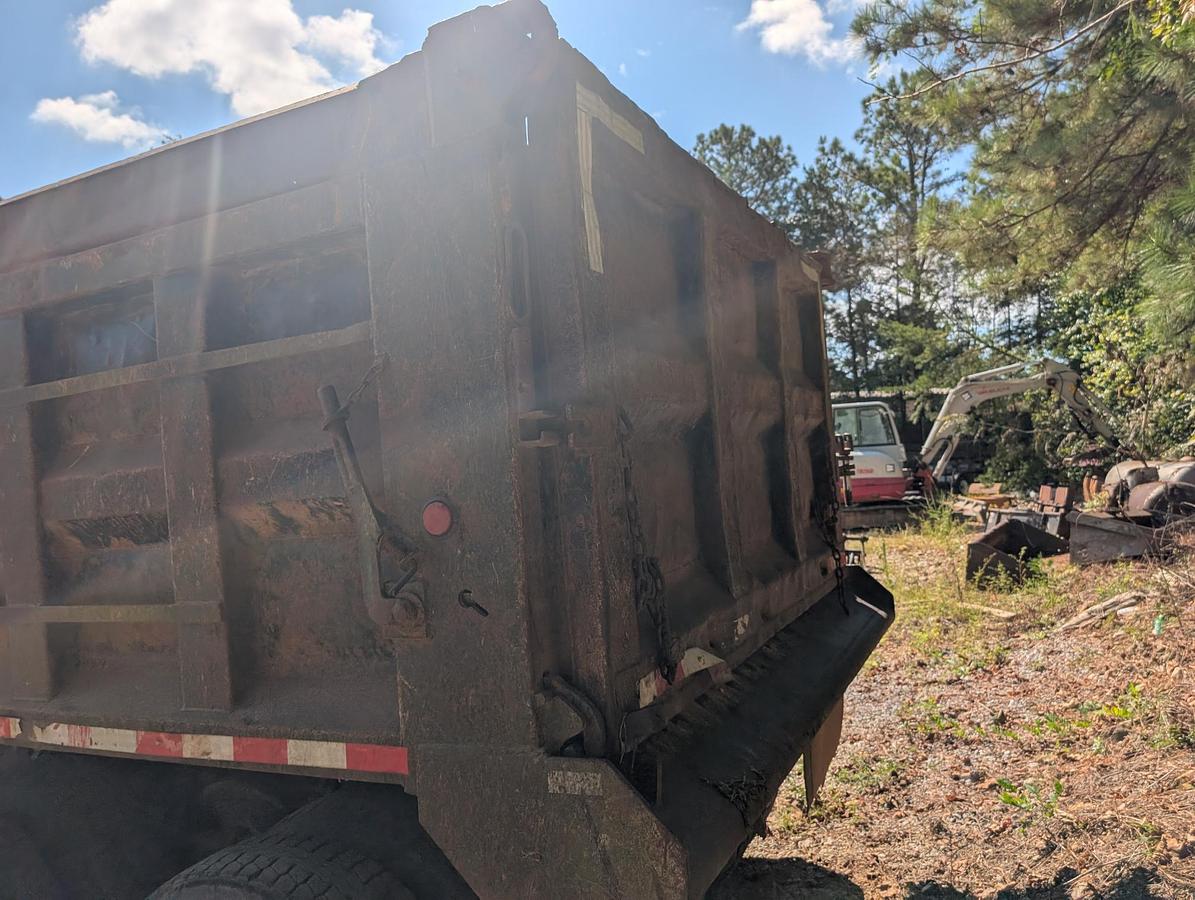 Used 2000 STERLING LT9500