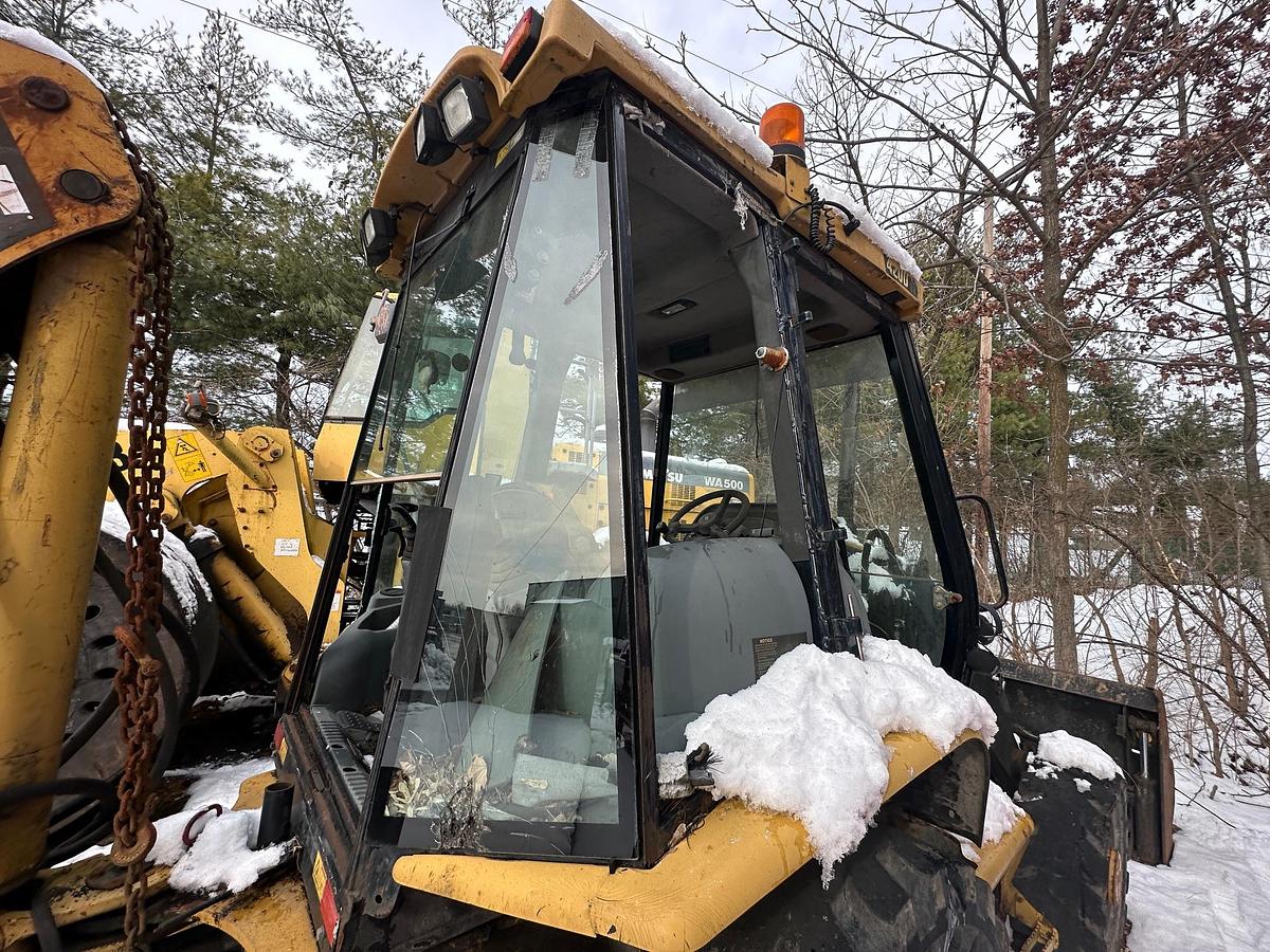 Used 2004 CATERPILLAR 420D IT