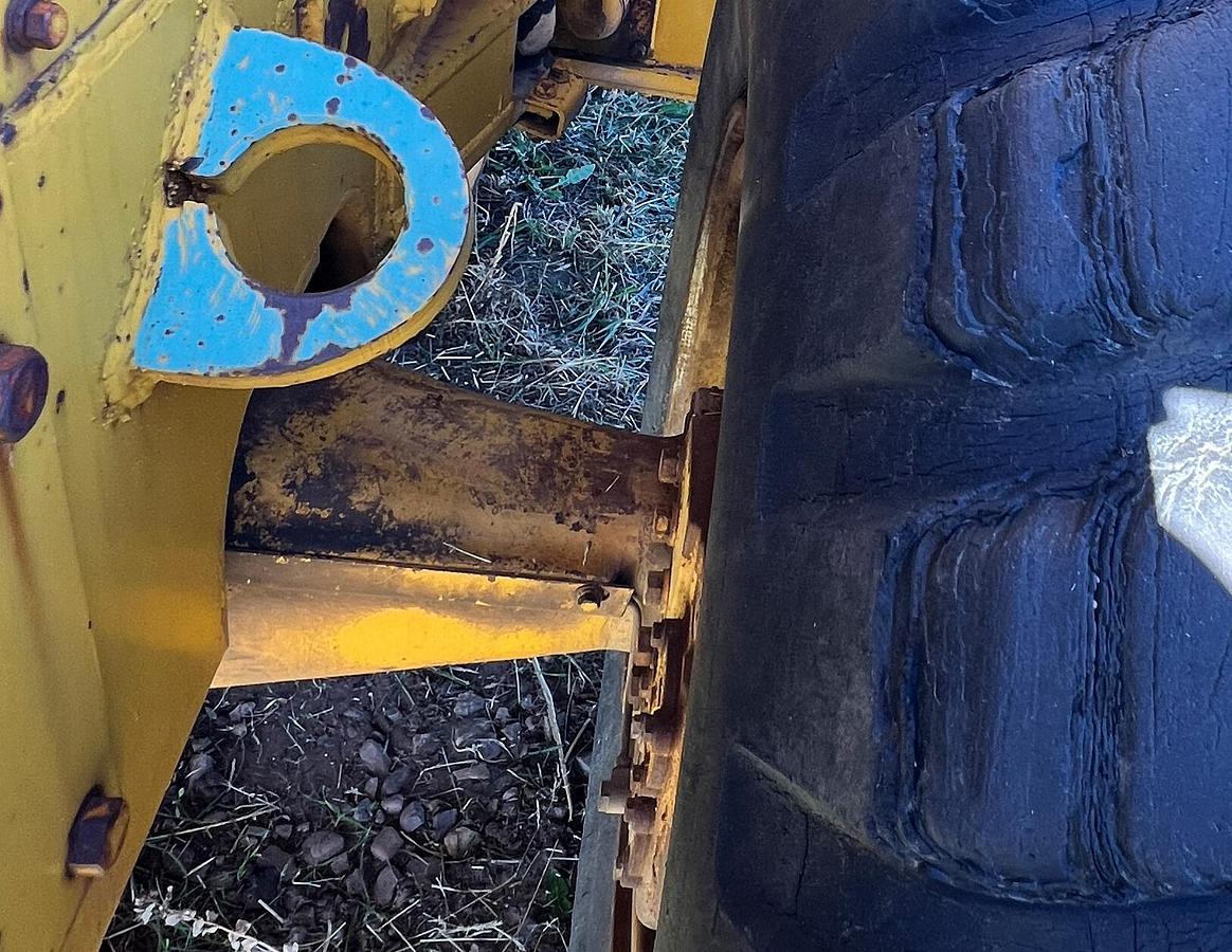 Used 1981 CATERPILLAR 950