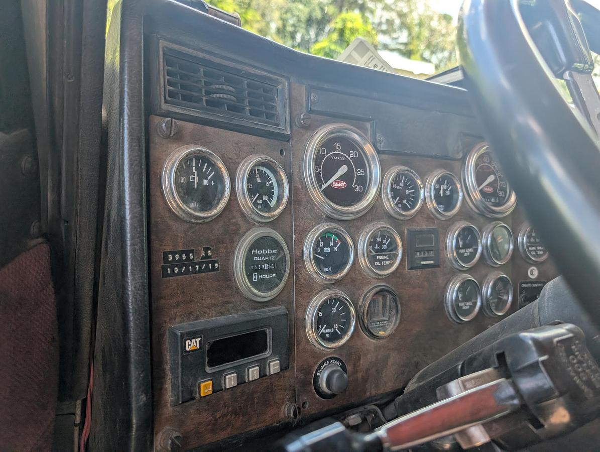 Used 1995 PETERBILT 330