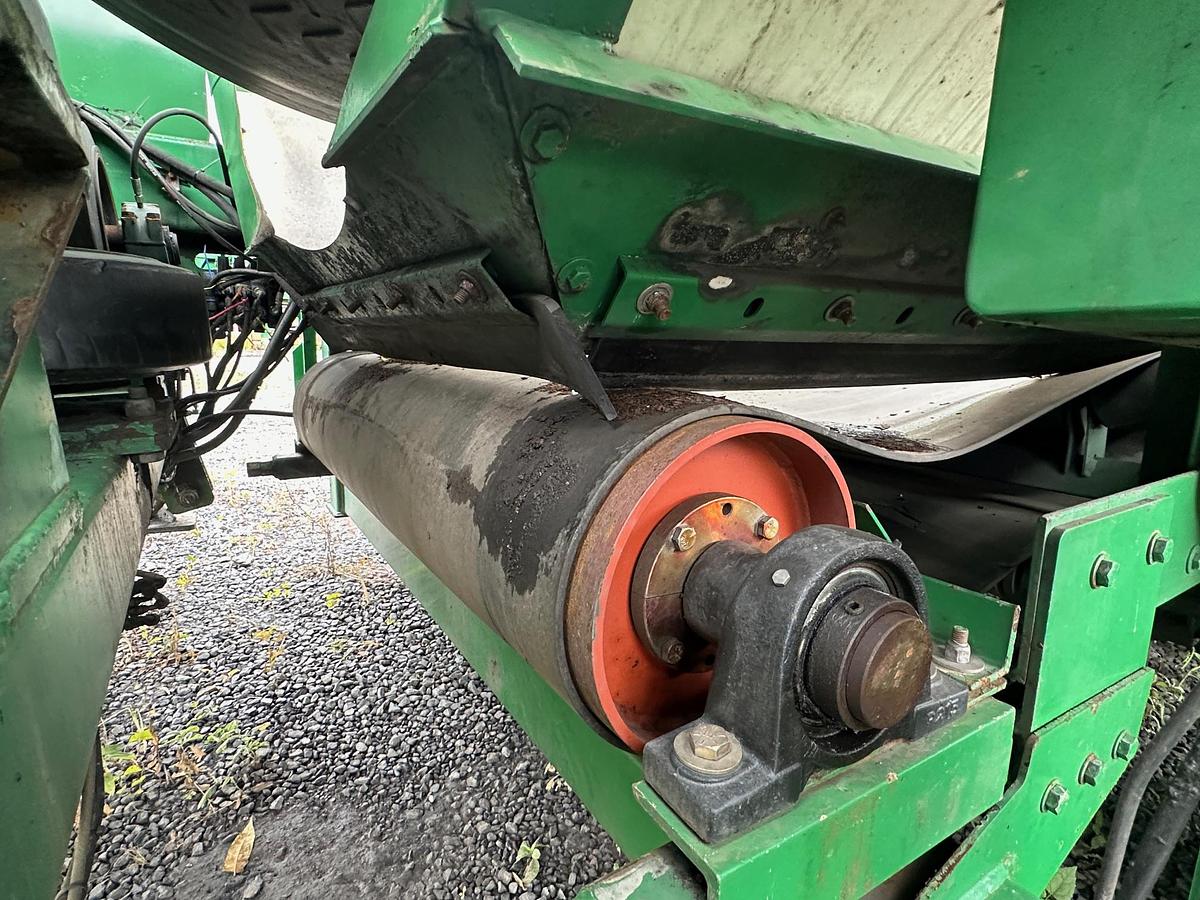 Used 2019 MCCLOSKEY 733RE