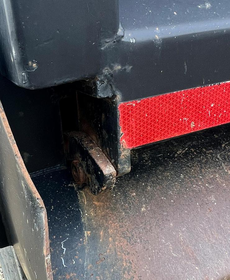 Used 2016 PETERBILT 348