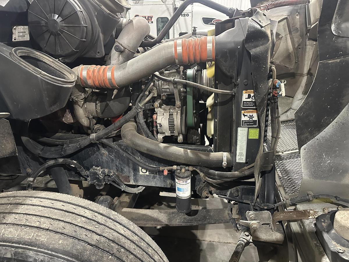 Used 2006 KENWORTH T300