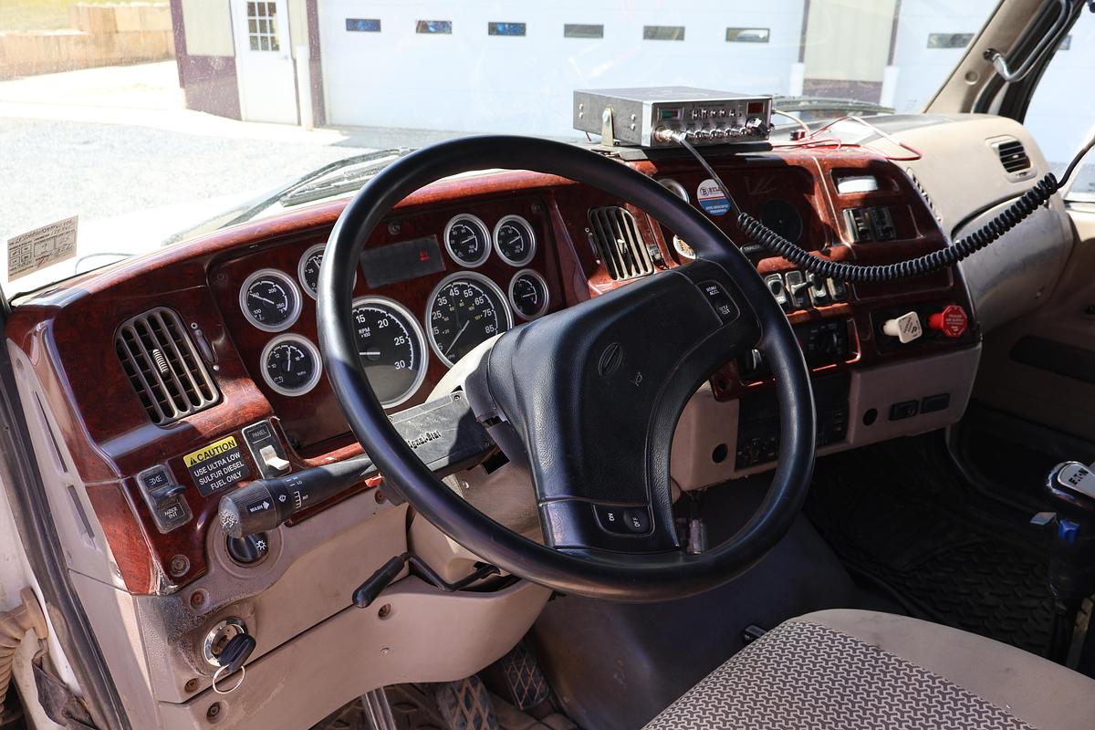 Used 2008 STERLING L9500