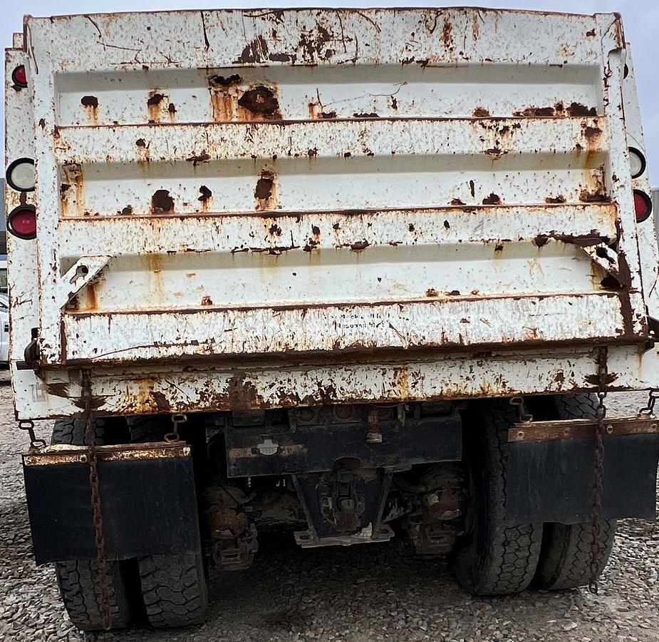 Used 2000 MACK RD688s