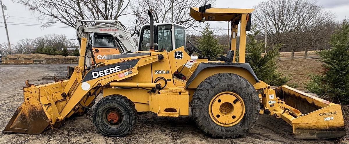 Used 2007 DEERE 210LE