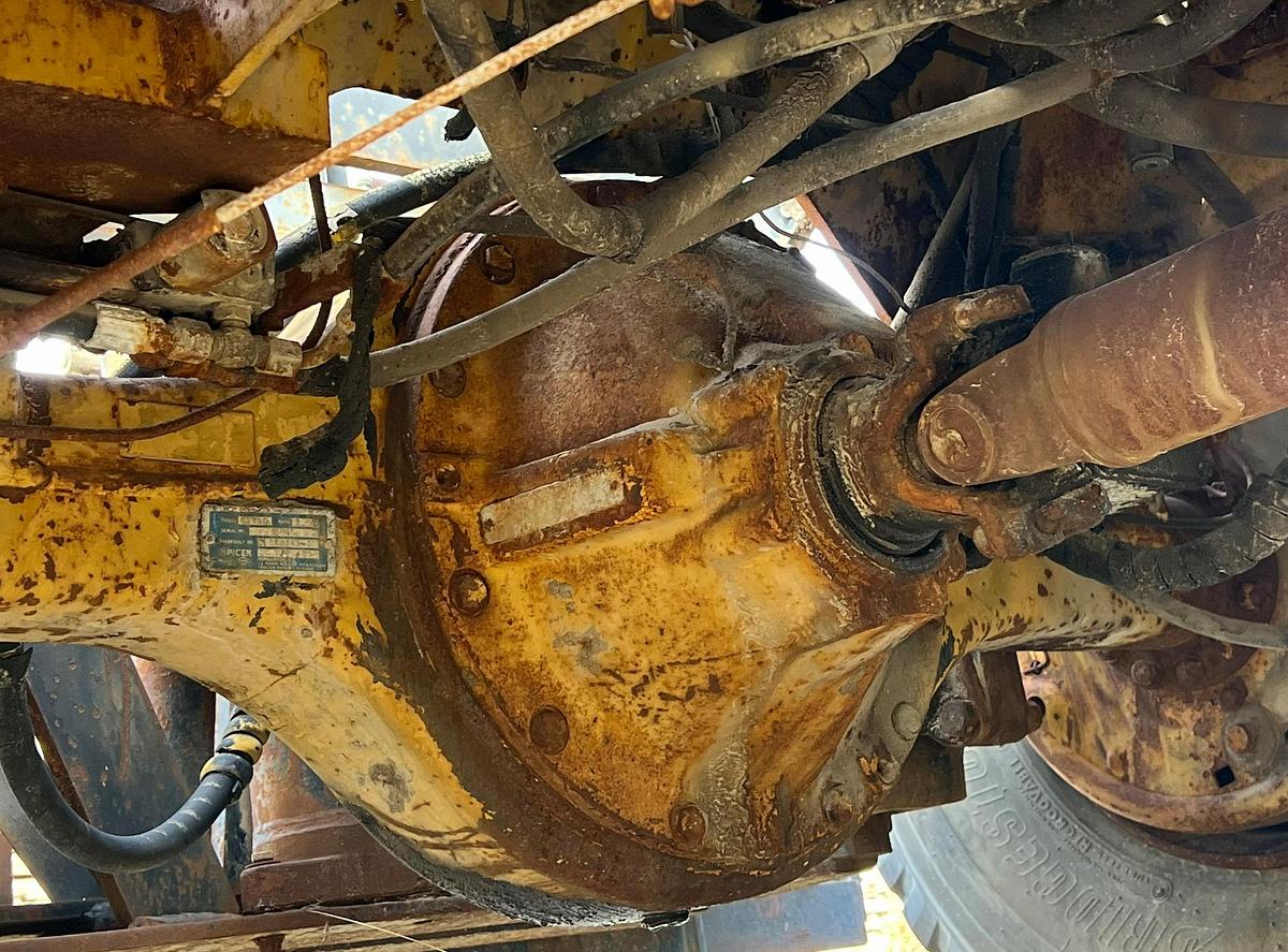 Used 1997 CATERPILLAR R80