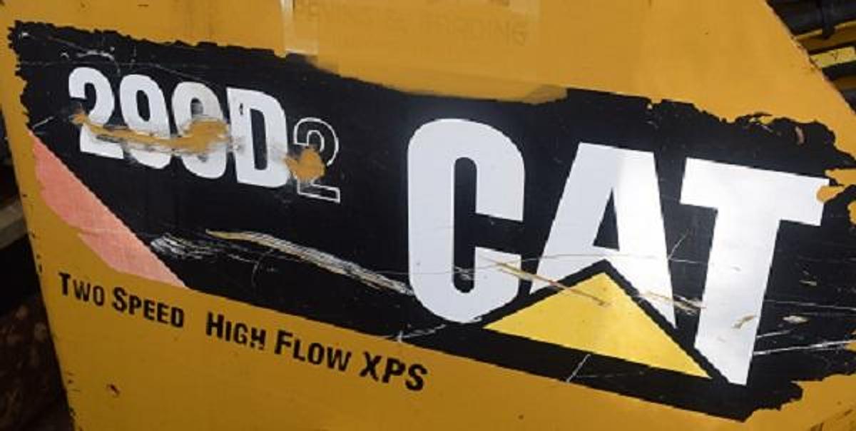 Used 2018 CATERPILLAR 299D2