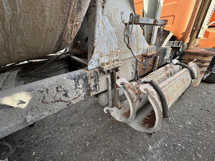 Used 2001 MACK DM688SX