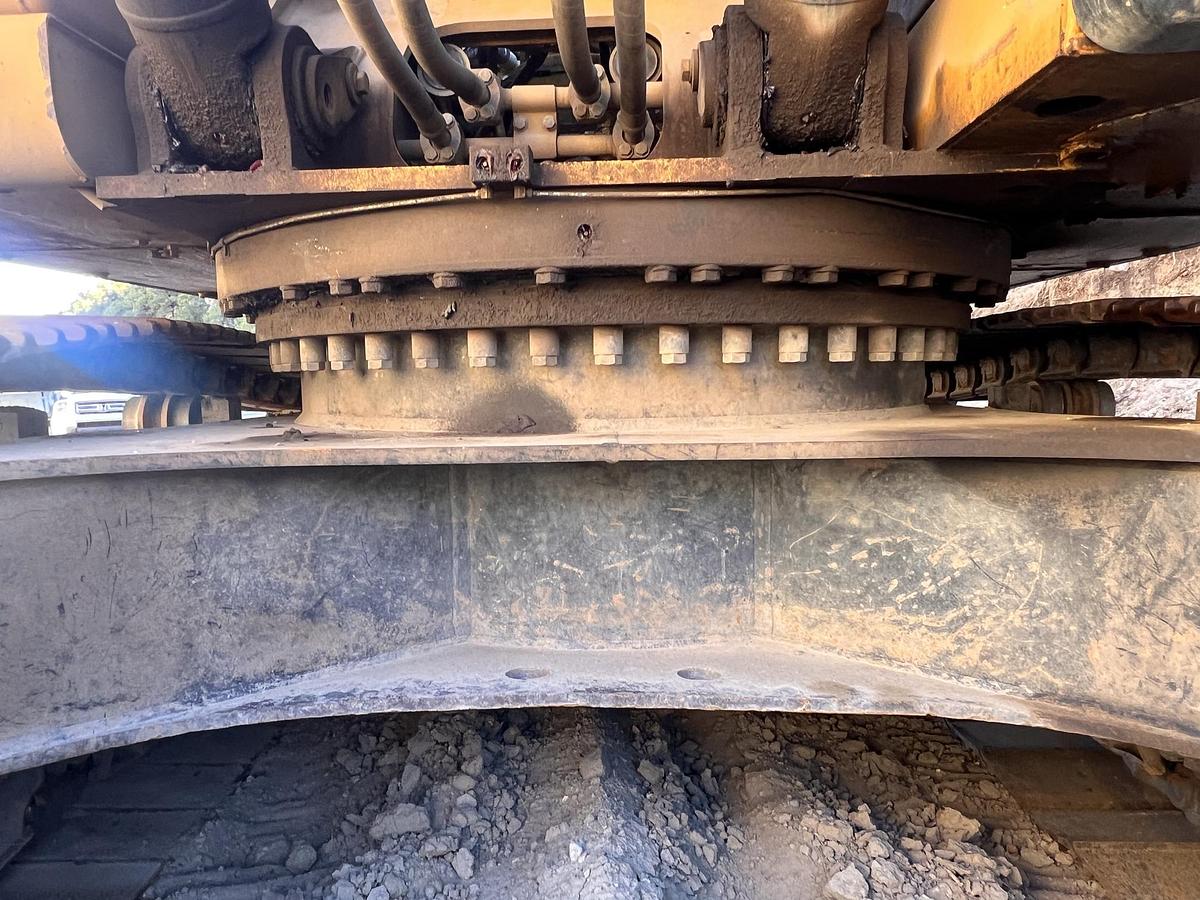 Used 2016 CATERPILLAR 336F L