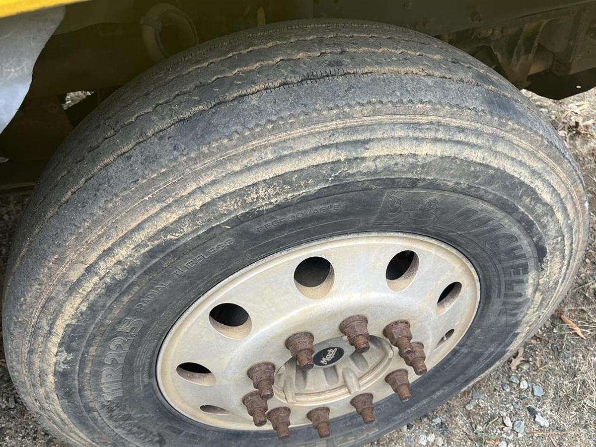 Used 2009 MACK CXU 613