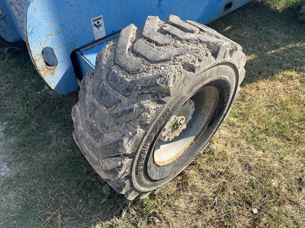 Used 2001 GENIE S-60