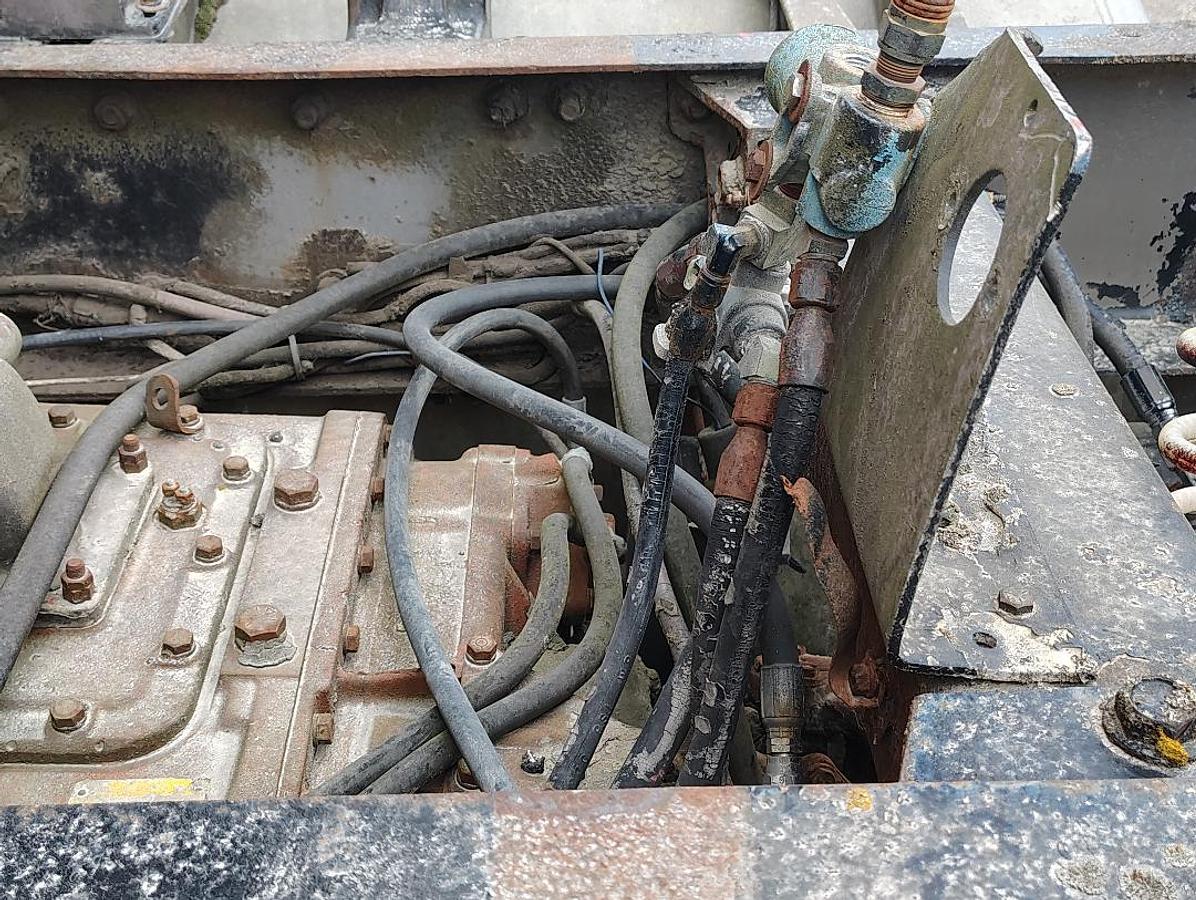 Used 1981 PETERBILT Cabover