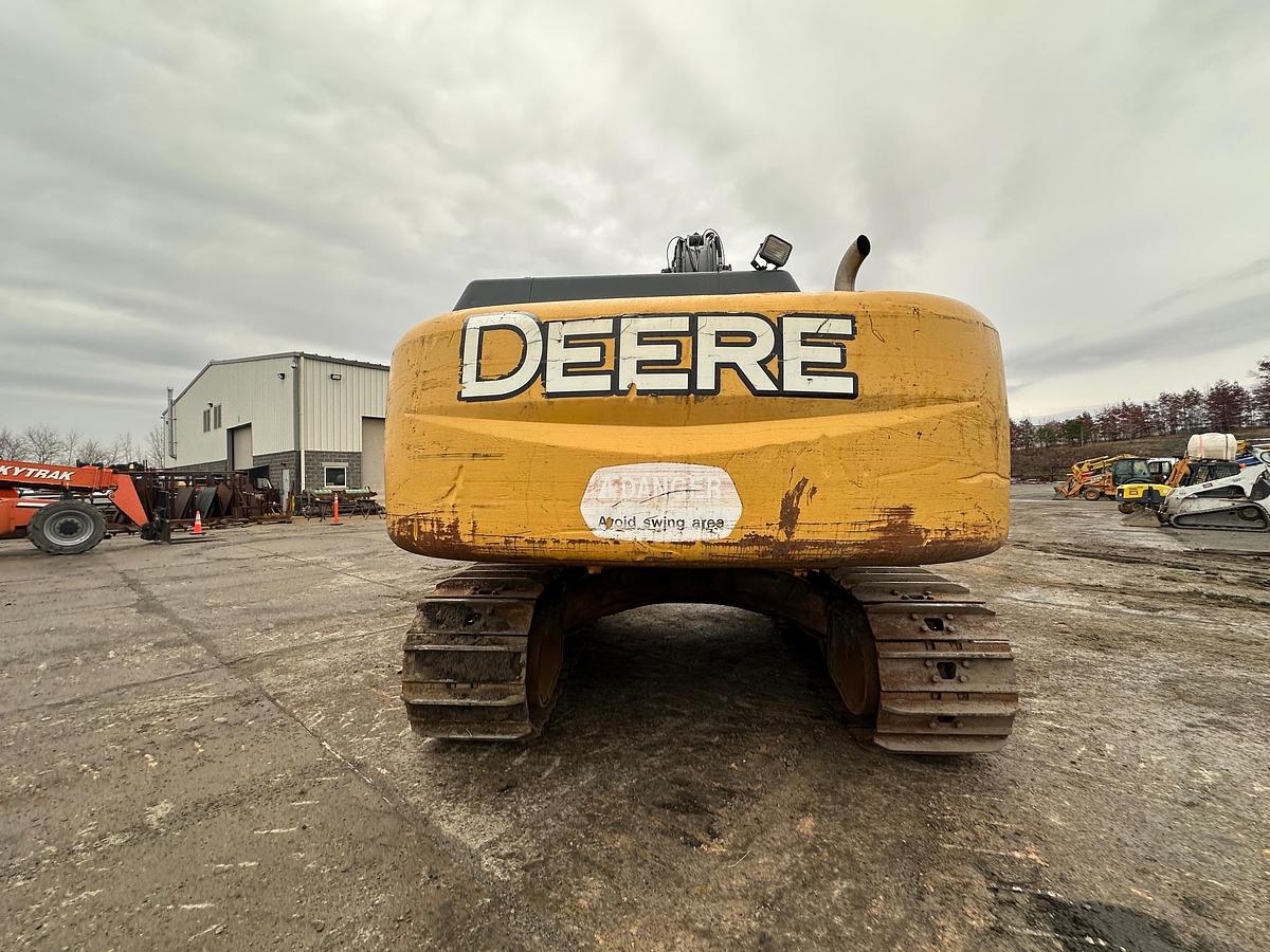 Used 2007 DEERE 350D LC