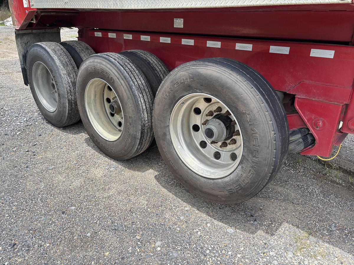 Used 2021 CLEMENT AllStar 28 FOOT