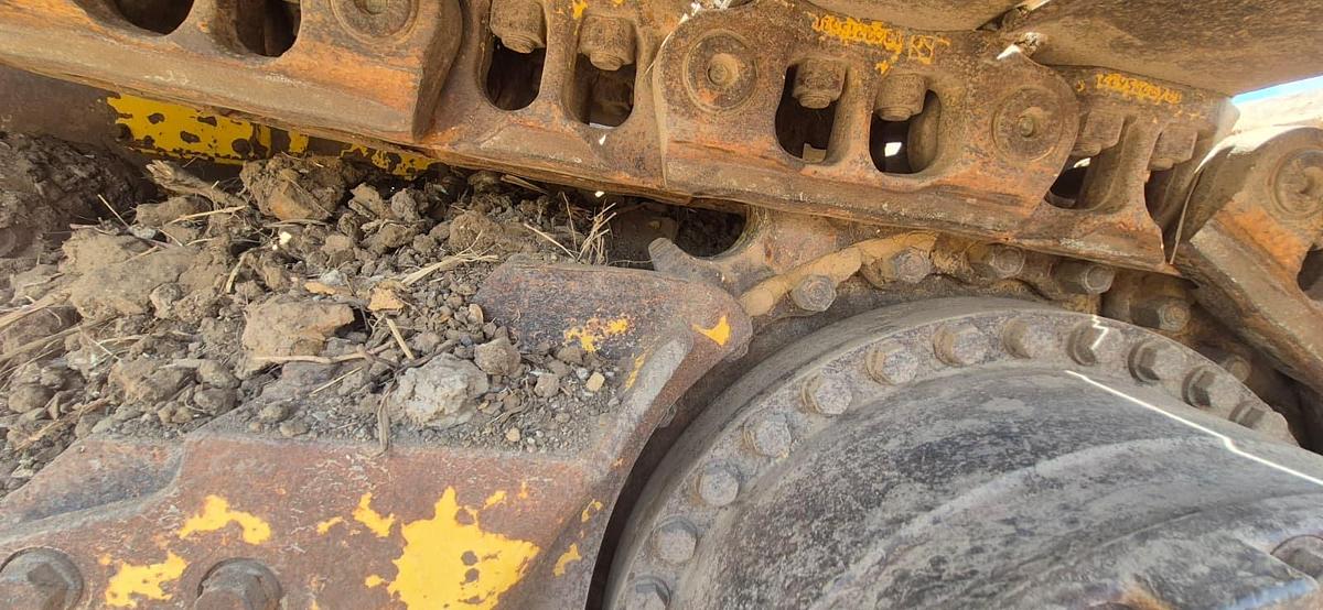 Used 2016 KOMATSU D61PX-24