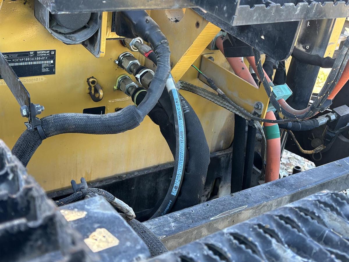 Used 2019 CATERPILLAR AP1000F