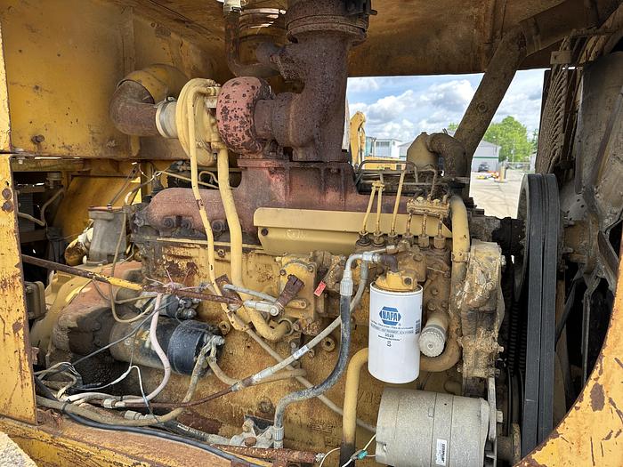 Used 1973 CATERPILLAR 815
