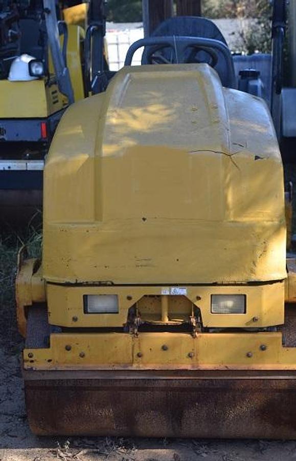 Used 2015 CATERPILLAR CB14B