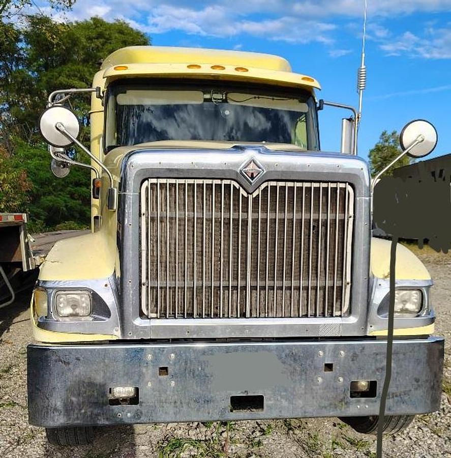 Used 2005 INTERNATIONAL 9900i