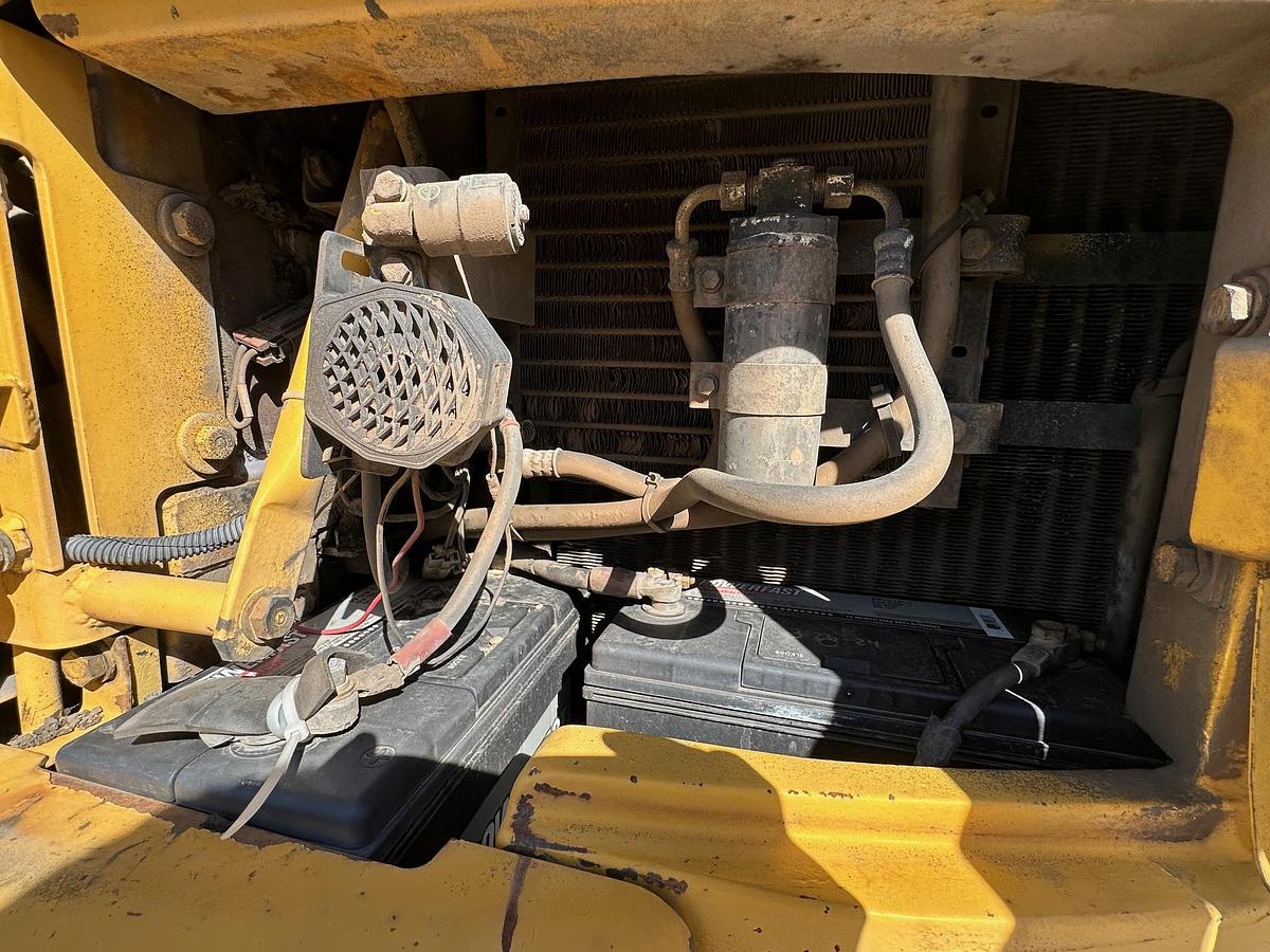 Used 1996 KOMATSU PC128UU-1