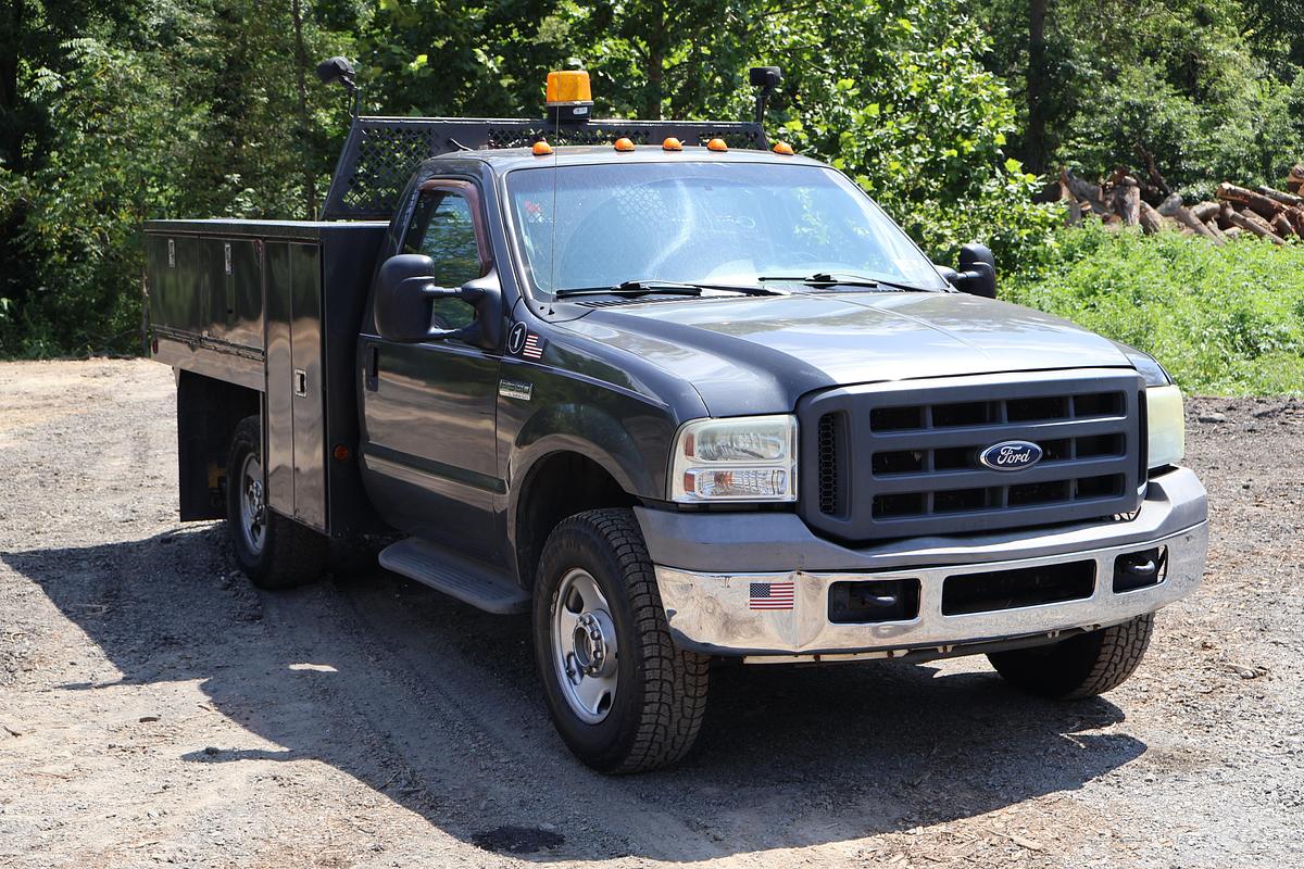 Used 2005 FORD F-350