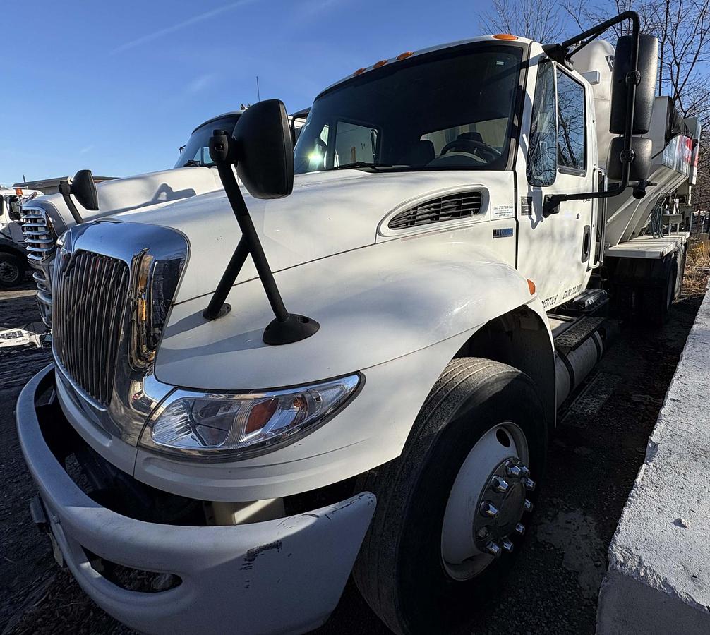 Used 2012 INTERNATIONAL 4400
