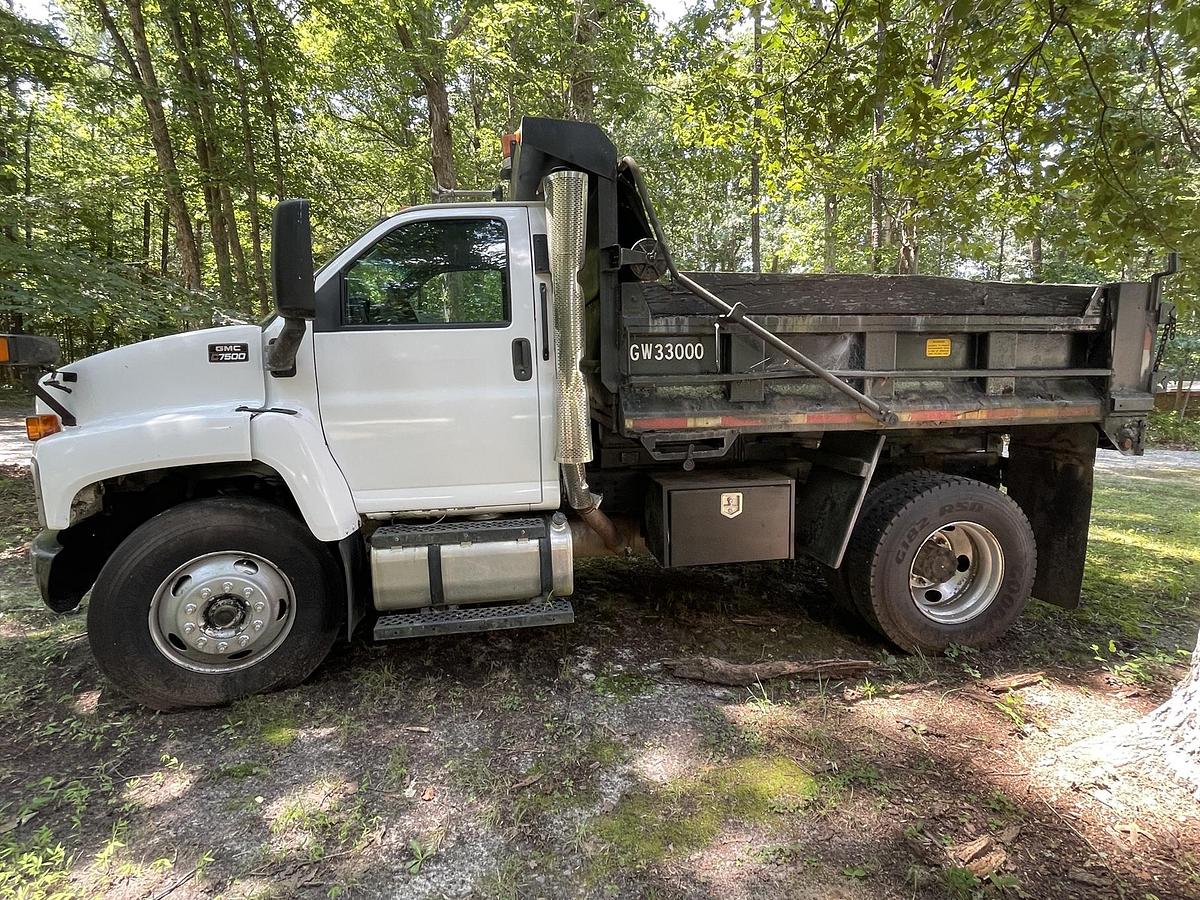 Used 2006 GMC C7500