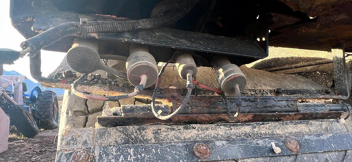 Used 2013 FREIGHTLINER 108SD Dump Truck