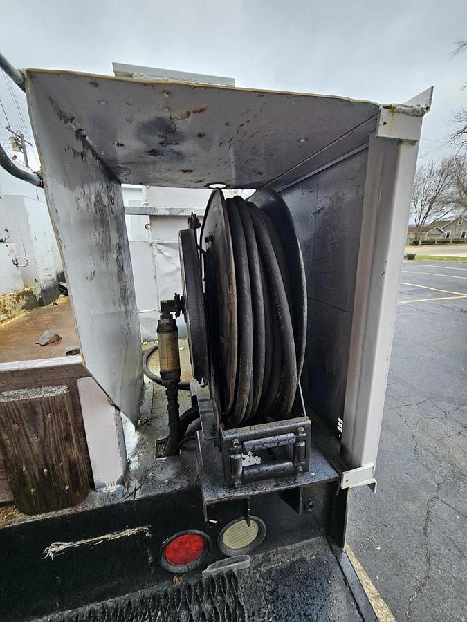 Used 2009 LIFTMOORE 2550