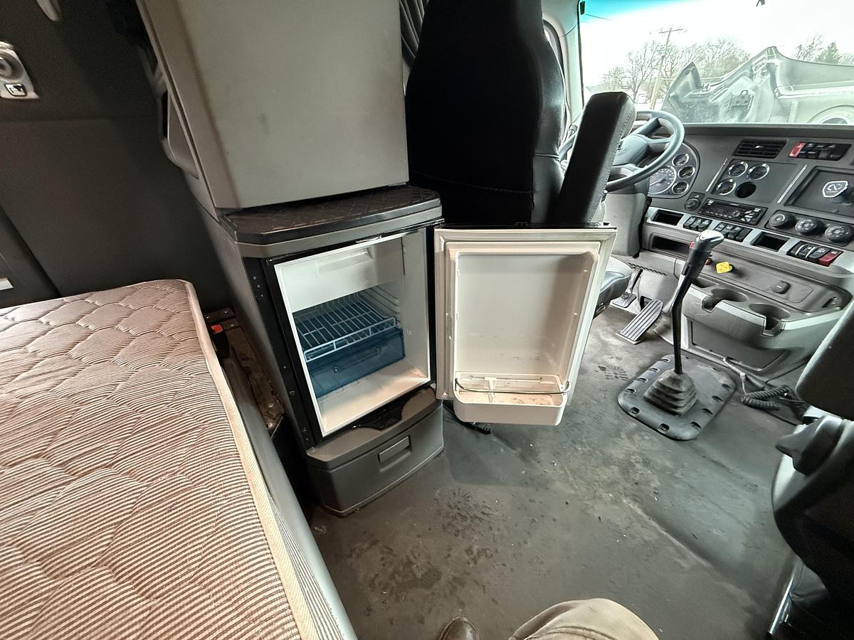 Used 2016 KENWORTH T680