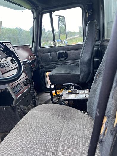 Used 1999 MACK CH613