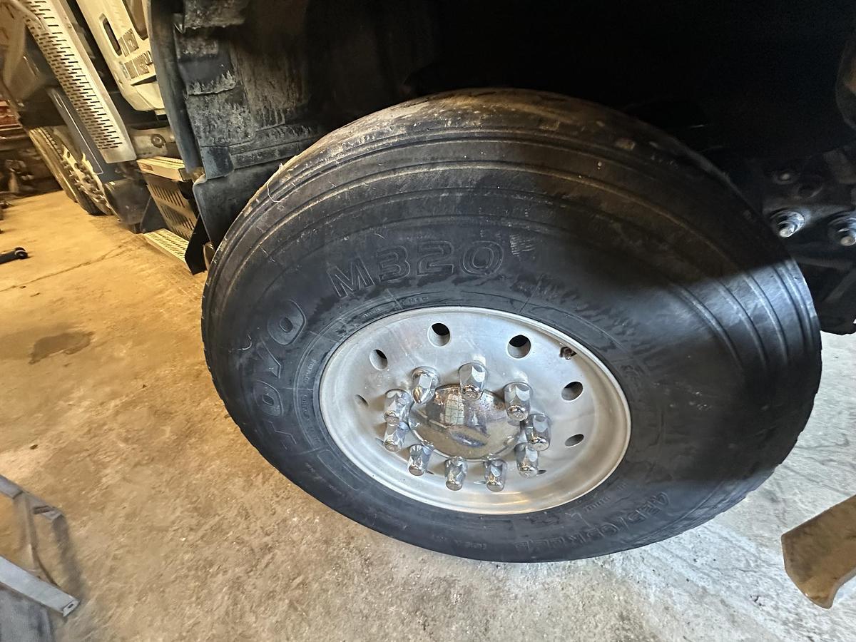 Used 2013 MACK GU713 Granite