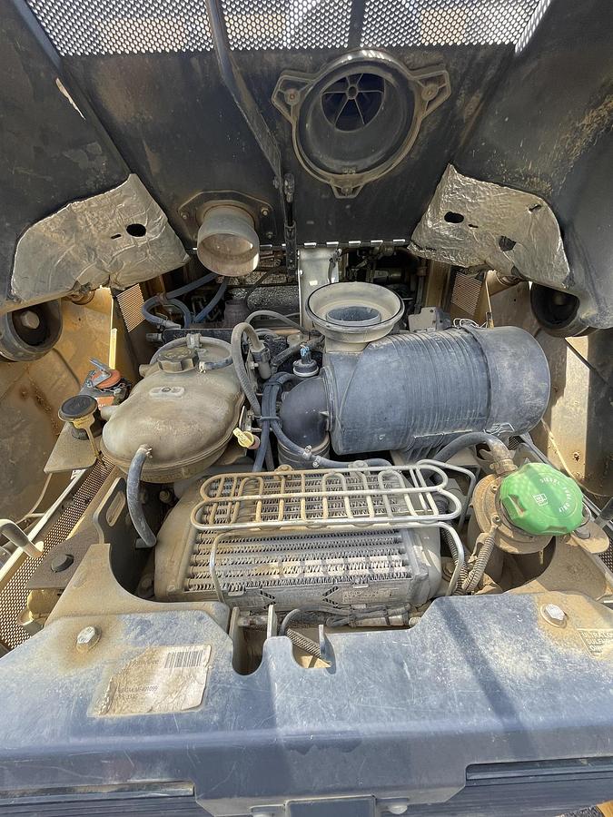 Used 2022 JOHN DEERE 333G