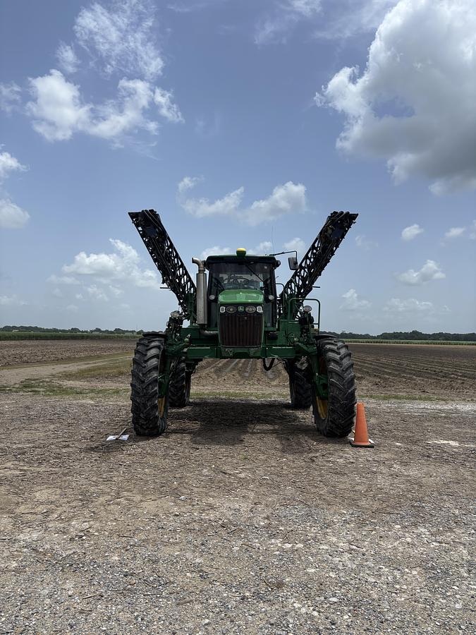 Used 2007 JOHN DEERE 4720