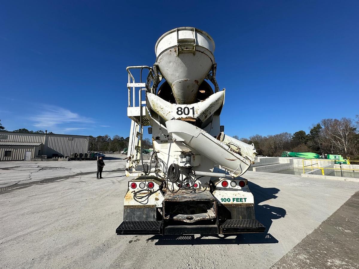 Used 2019 MACK GR64B