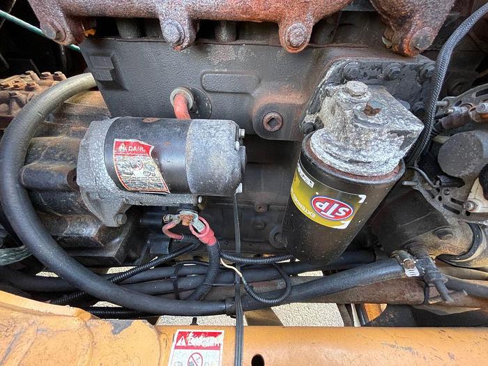 Used 2003 CASE 570M XT