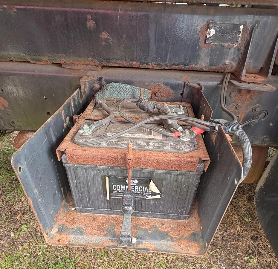 Used 1988 INTERNATIONAL 1954