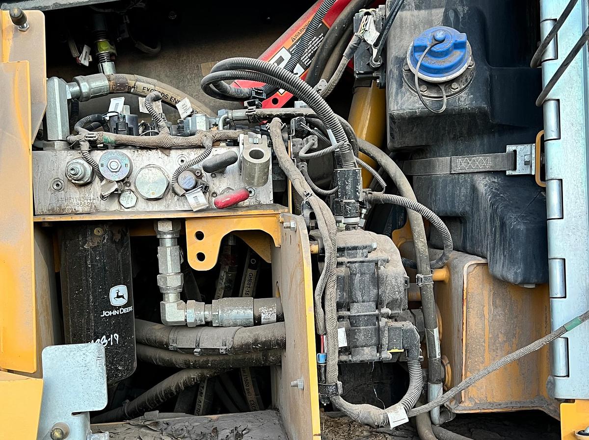 Used 2019 DEERE 750k LGP