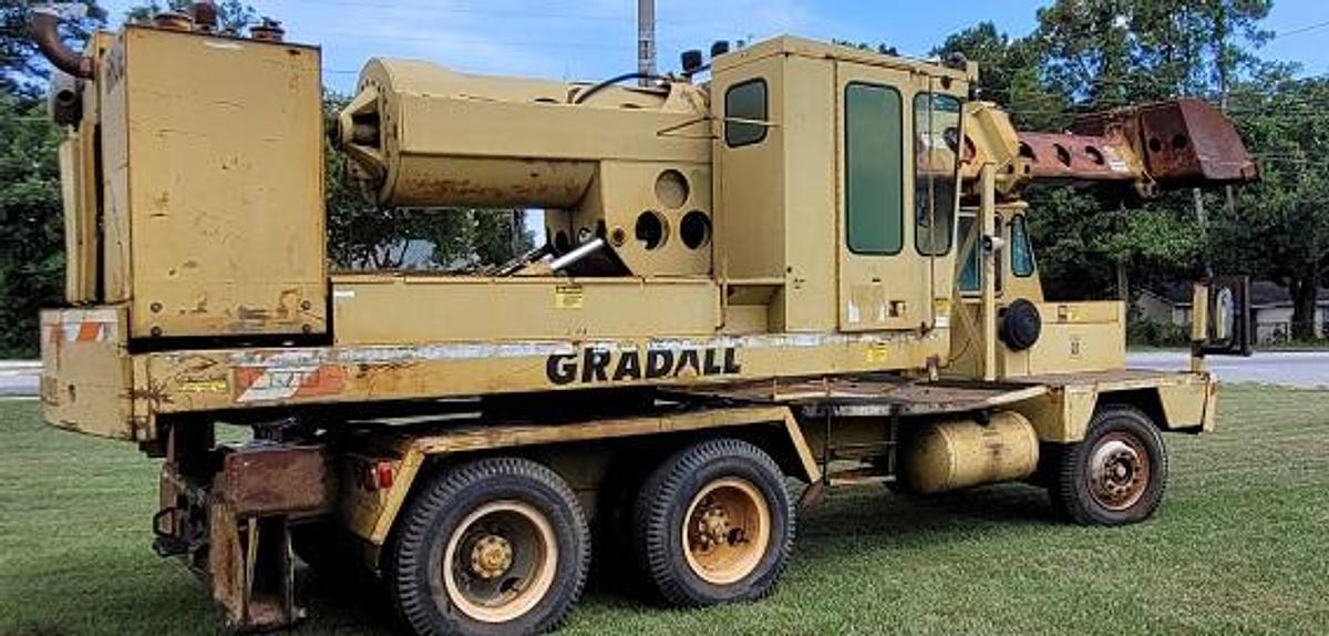 Used 1992 GRADALL 660E
