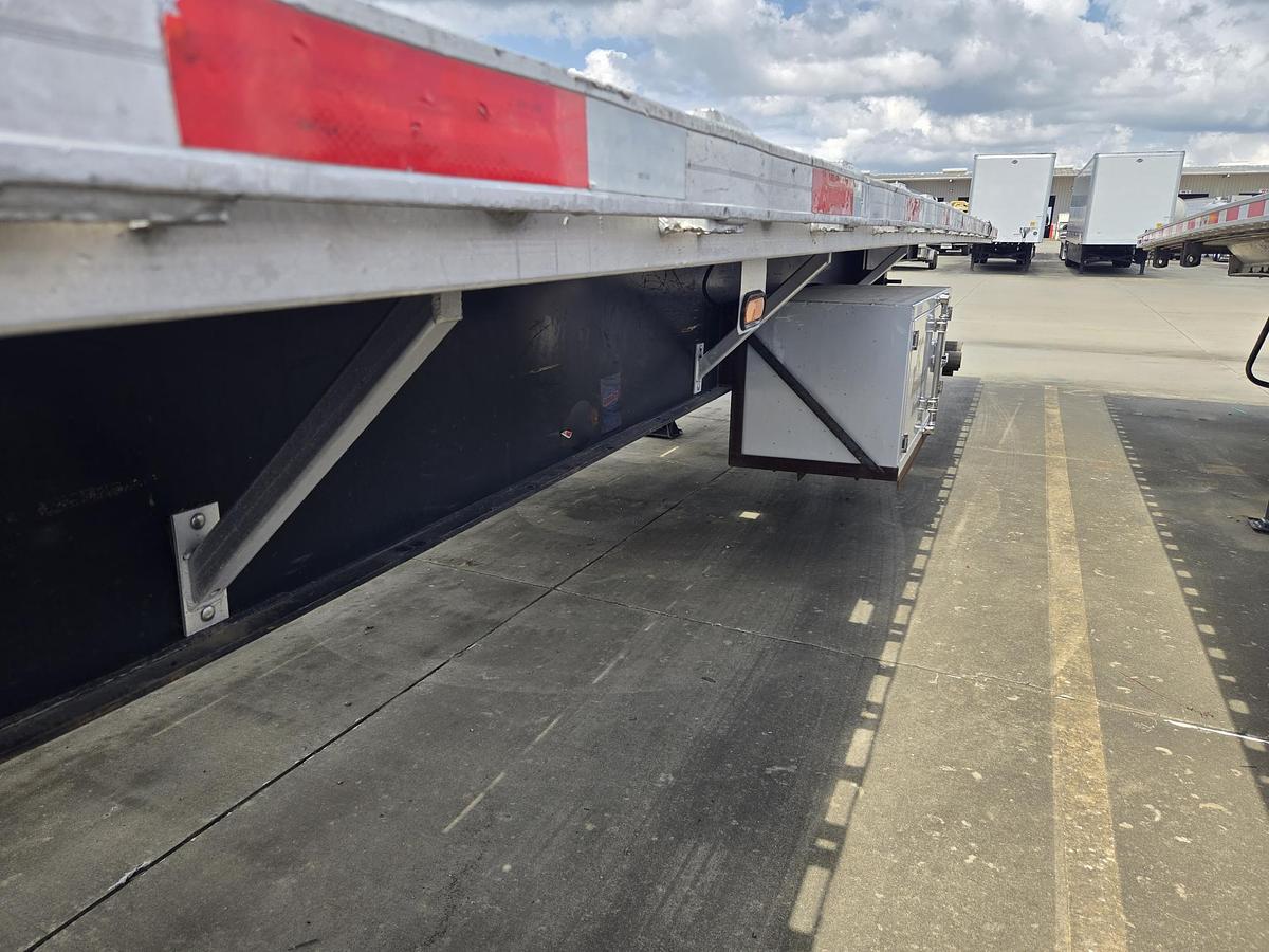 Used 1999 UTILITY 48 x 102